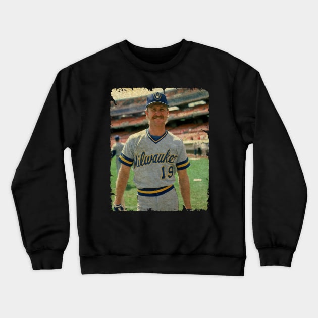 Robin Yount in Milwaukee Brewers Crewneck Sweatshirt by PESTA PORA